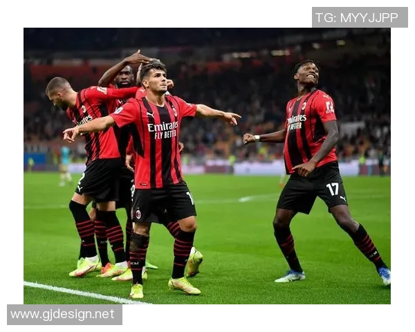 足坛最新动态:拜仁继续不败领跑,曼城绝杀对手,巴萨与AC米兰双双登顶 足坛最新动态:拜仁继续不败领跑,曼城绝杀对手,巴萨与AC米兰双双登顶